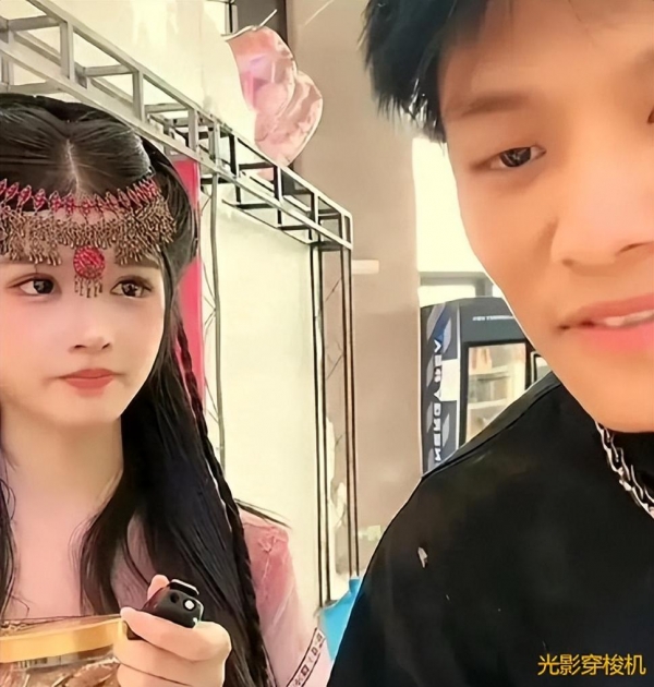 杨幂换脸不算啥AI还能造出“并不存在”的美食图、假简历