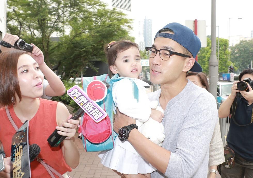 维密大秀杨幂的美貌再次出圈这身材也太完美了吧!